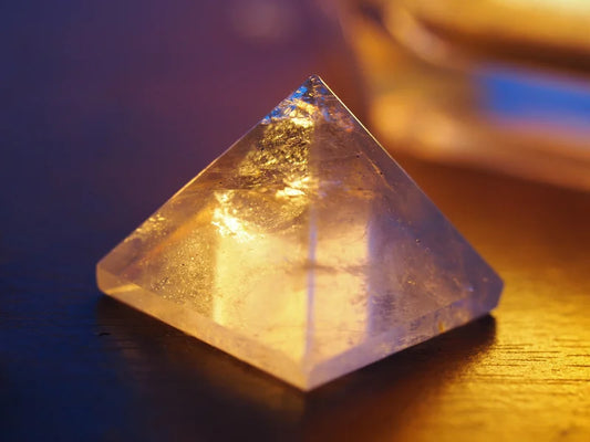 Pyramid with missing planet frequencies (4 directions)